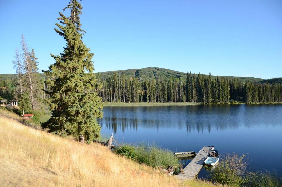 Lac Le Jeune Nature Resort Logan Lake Exterior photo
